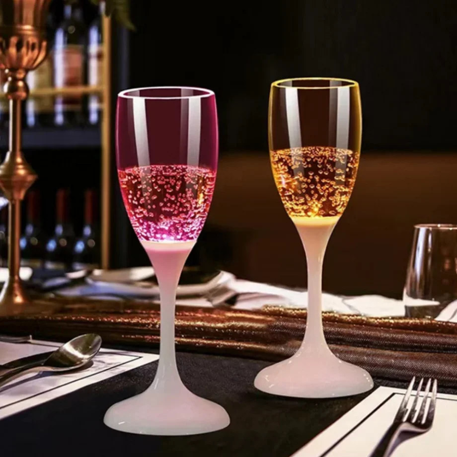 LED Night Light Night Light LED Atmosphere Lights LED Cup Automatic Flashing Cups Multi-color Light Up Mugs Wine Beer Mugs Whisky Drink Cups for Party Kitchen Christmas Decor