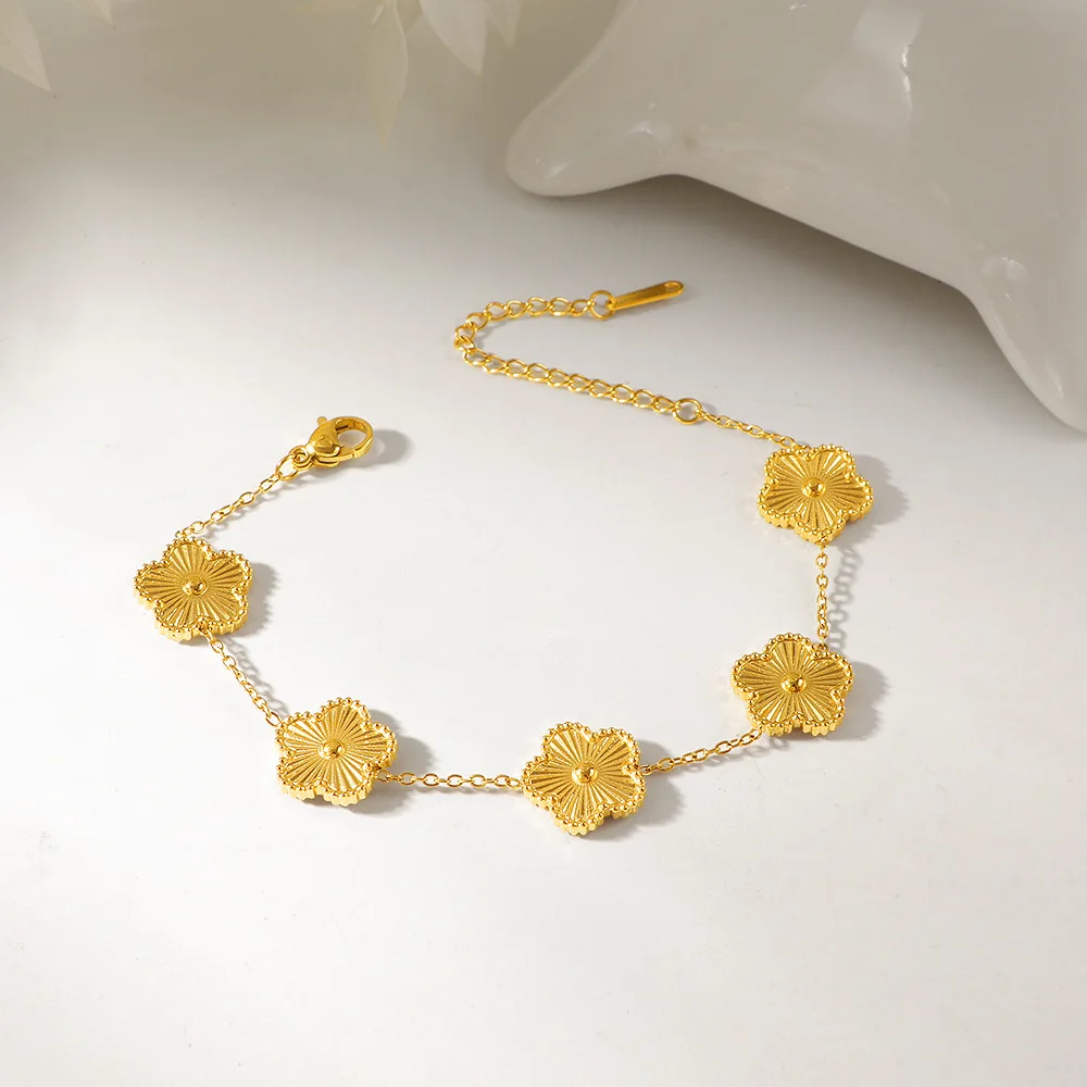 Fashion Flower Stainless Steel Bracelets For Women Trendy Gold Color Metal Bracelet Party Birthday Daily Cute Romantic Jewelry 5