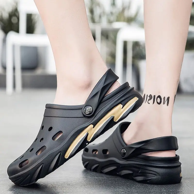 2023 New women man sandals hole slippers couple sandals mules and clogs garden shoes for women breathable beach shoes 36-45 AW72