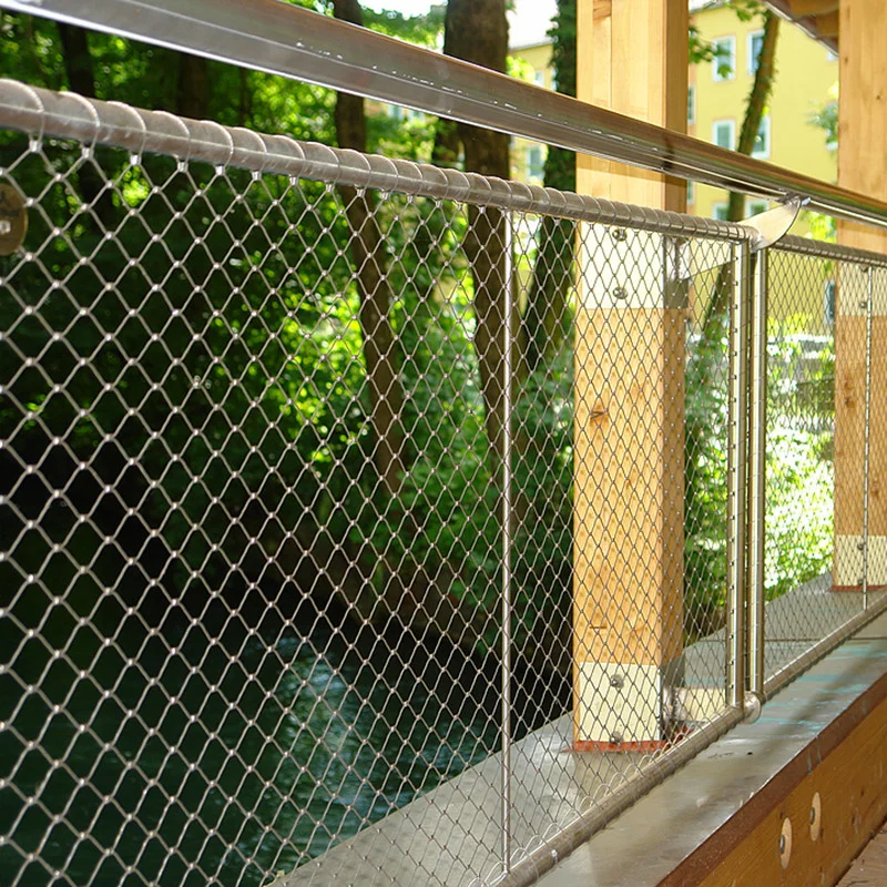 Flexible Stainless Steel Wire Rope Stair Railing Mesh Security Garden Fence