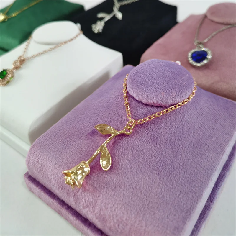 Mini Neck Portrait Model Jewelry Rack Pendant Necklace Showing Stand Jewelry Display Props for Jewelry Store Window Counter