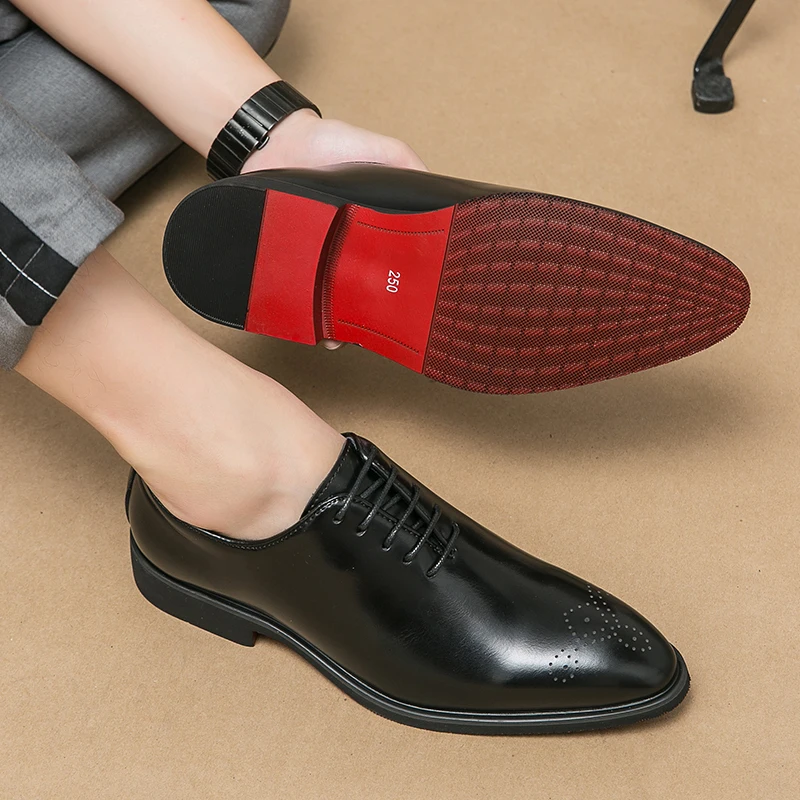 Men Classic Formal Shoes Black Brown Office Business High Quality Block Shoes Pointed Wedding Party Versatile Size 38-46