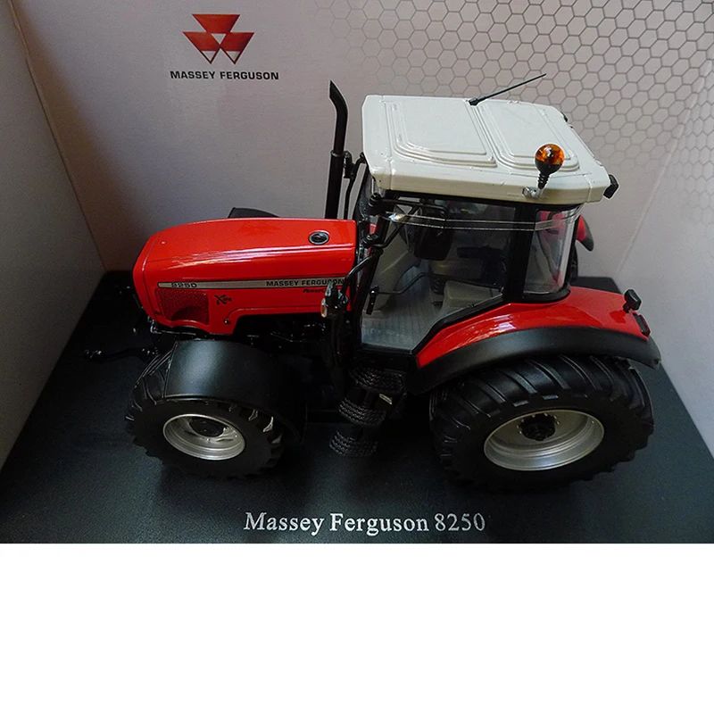 

Diecast UH 1:32 Scale 8250 X-tra New Tractor-Farm Tool Model Collectible Gift Souvenir Display Ornaments