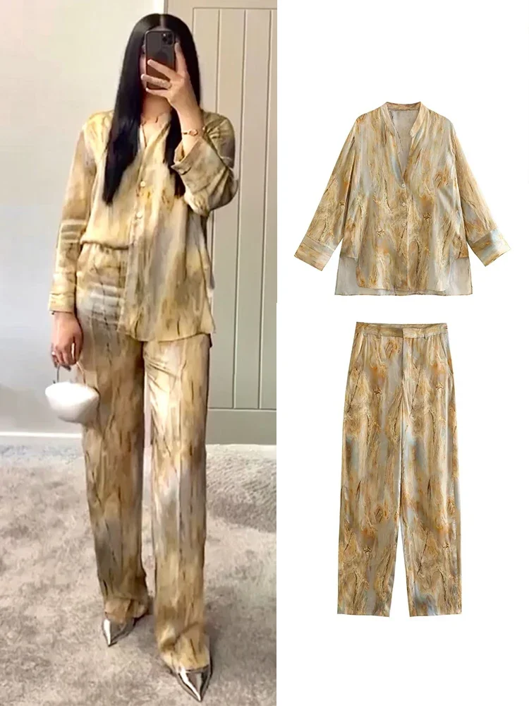 

Women's Shirt and Pants Set Process Tie Dyed Silk Satin Texture Printed Shirt with A Straight Waist and Pants Temperament Set