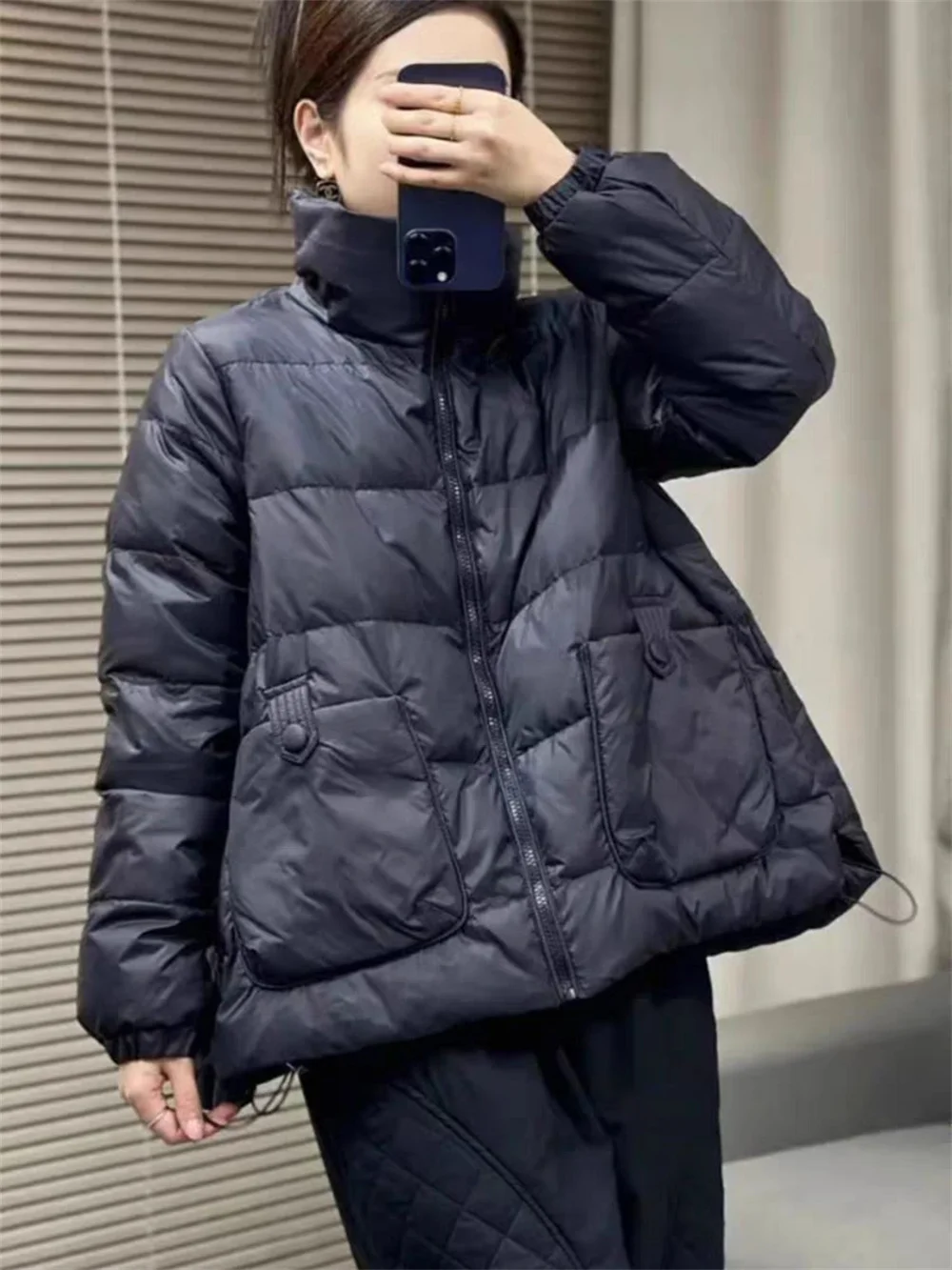 Fashionable  Versatile Down Jacket For Women With Standing Neck and Large Pockets, Thickened Casual and Loose Fitting, Slimmi