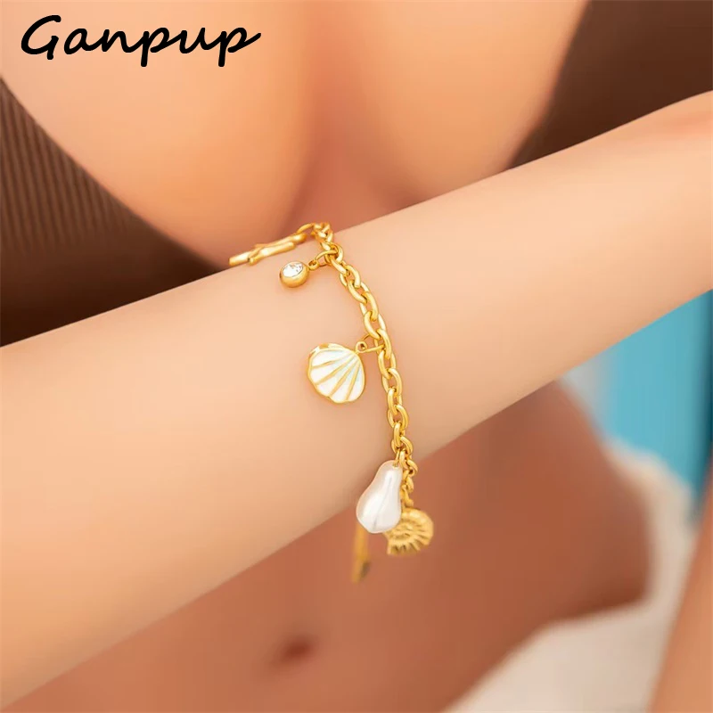 GANPUP 316L Edelstahl Metall Goldfarben Seestern Muschel Armband Armreif Texturierter Schmuck Trendige Handgelenkskette für Frauen Geschenk
