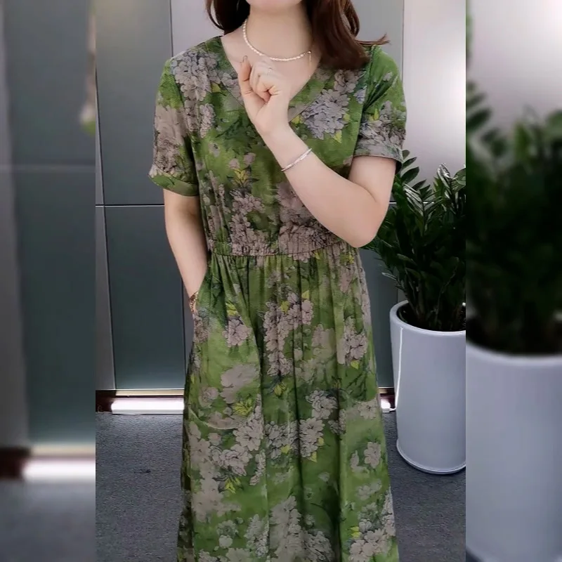 فستان أنيق قصير الأكمام مع جيوب