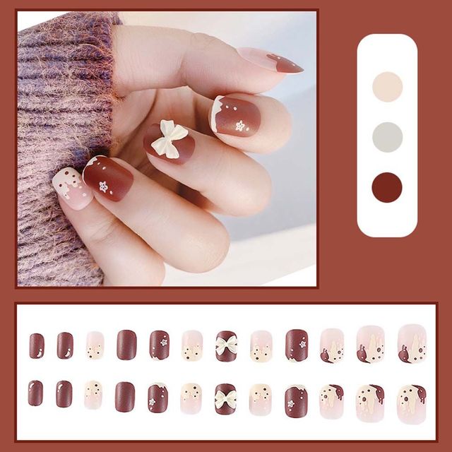 on False with Designs Set Bowknot Cartoon Animal Decal Fake Nails Art Heart Point Full Cover Artificial Short Nail Tips