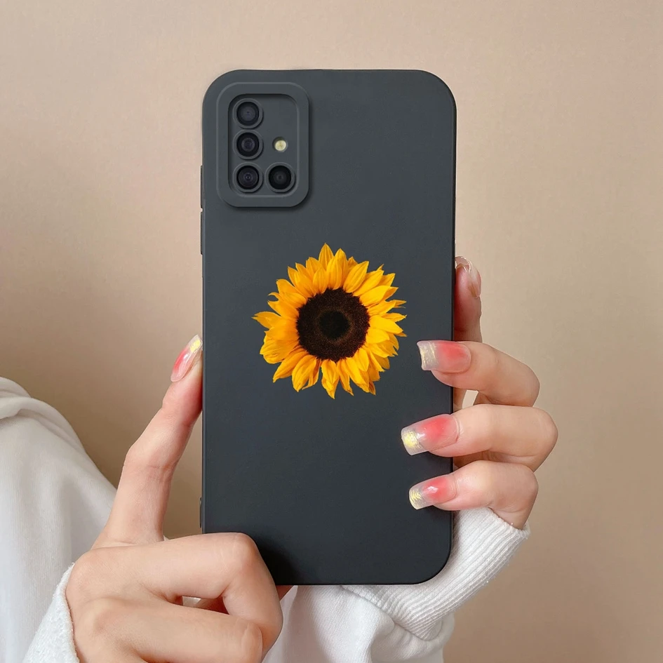 Fashion Love Heart Liquid Silicone Matte Back Cover with Screen Protector