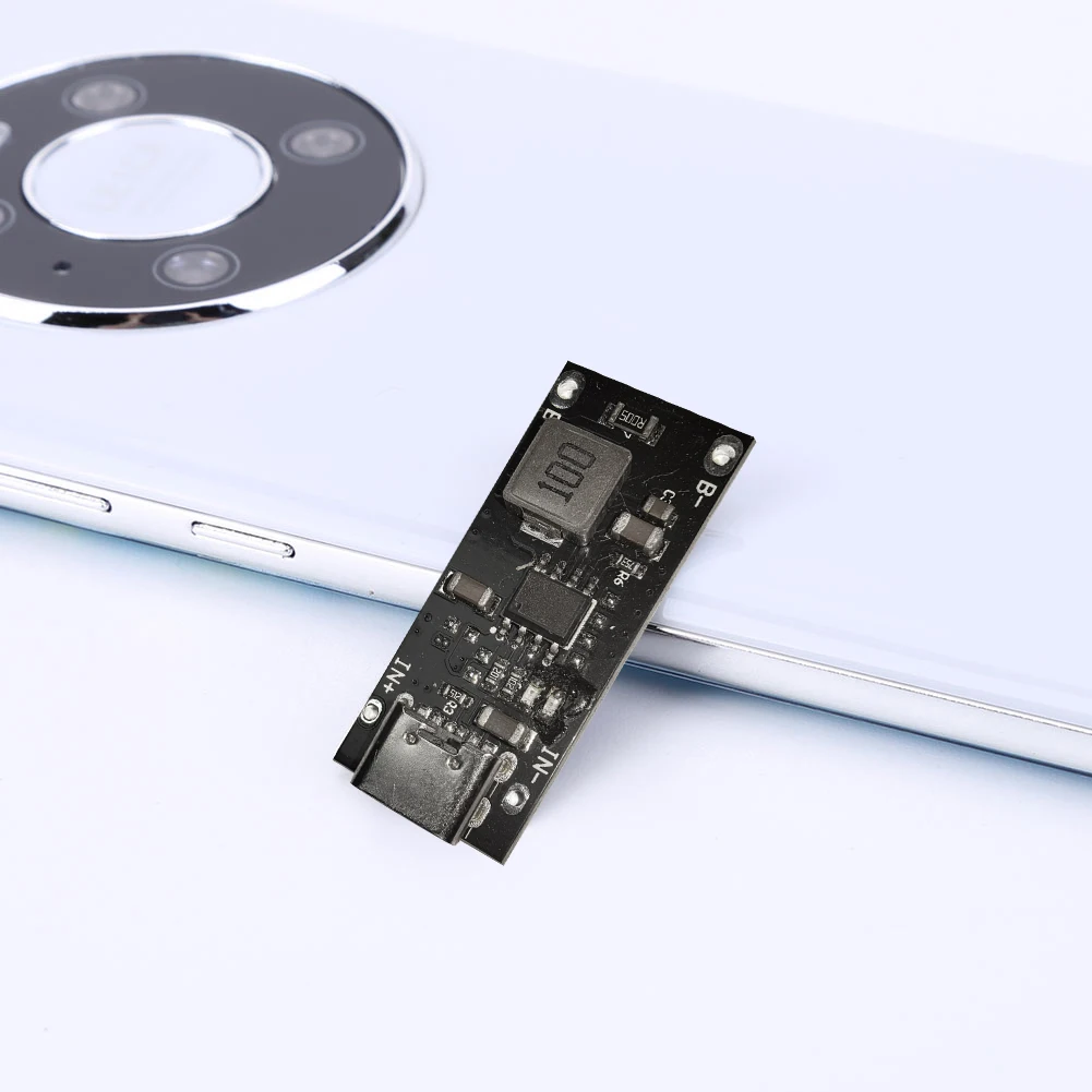 Power Supply Module Board 3A 5V To 4.2V 4.35V Type C Polymer Ternary Lithium Battery Charger Module with Indicator for Computer