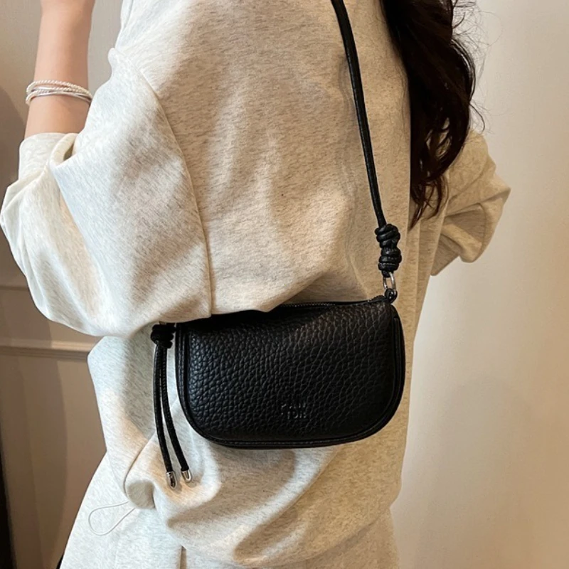 Borsa a Tracolla da Donna alla Moda, Versatile, Tinta Unita, Design Raffinato, per Pendolarismo Quotidiano, Borsa a Spalla Casual - immagine 3
