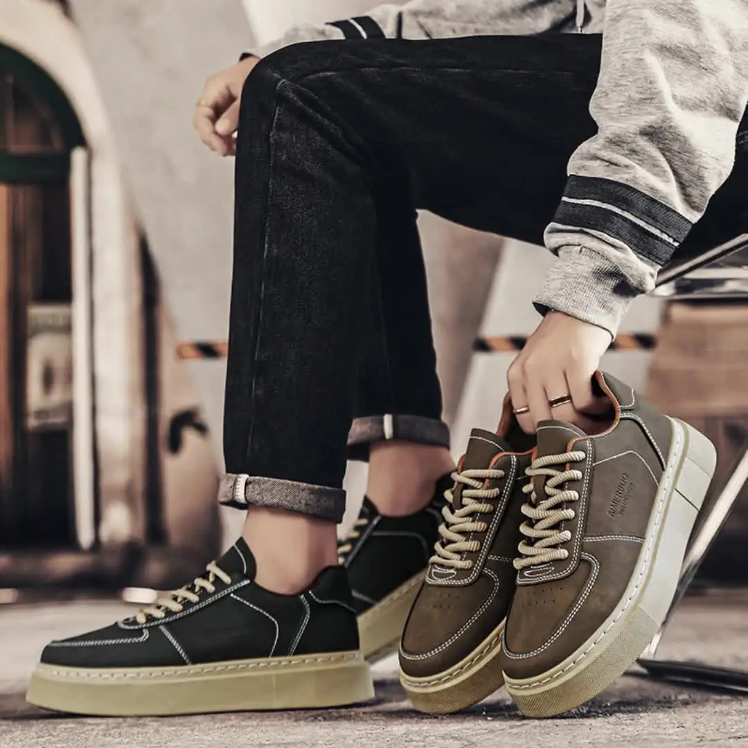 Nuevos zapatos para hombre, zapatillas informales de cuero sintético, parte superior con costuras multicapa, dos colores disponibles, suelas gruesas resistentes al desgaste - AliExpress