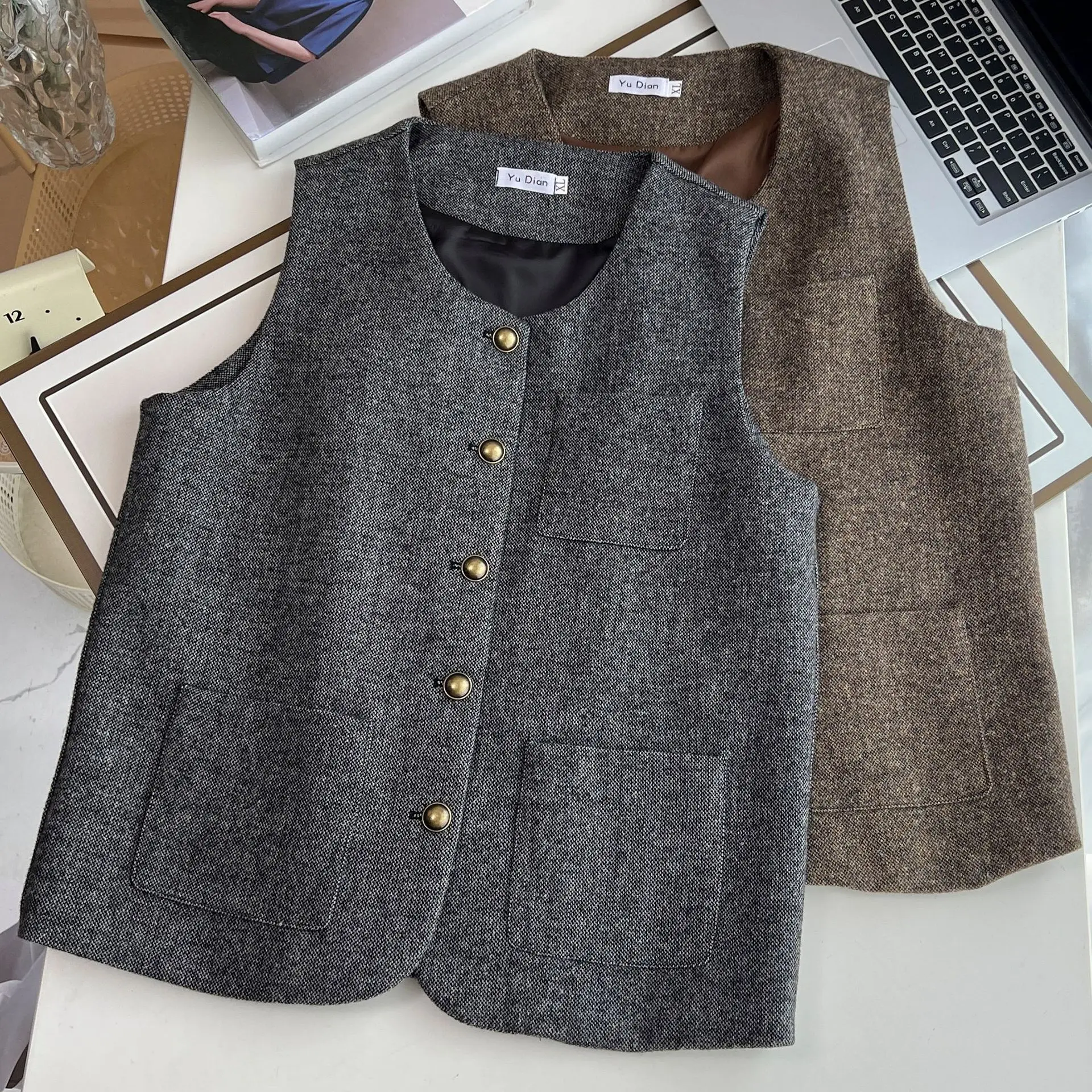 Plus Size Women Vest Spring Fall Loose Chic Crew-neck Woolen Waistcoat Temperament Tweed Sleeveless Jacket 2433