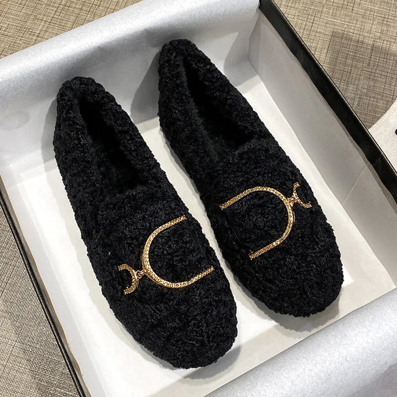 

New Winter Women's Shoes Plus Warm Snow Boots Stylish Designer Party and Computer Wear Luxury Cotton Shoes Large Size 43