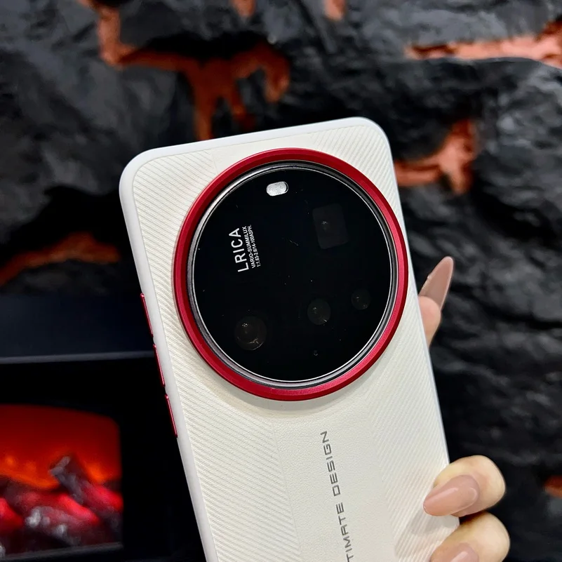 Luxury Textured Red Camera Frame Protective Cover - Ultimate Design