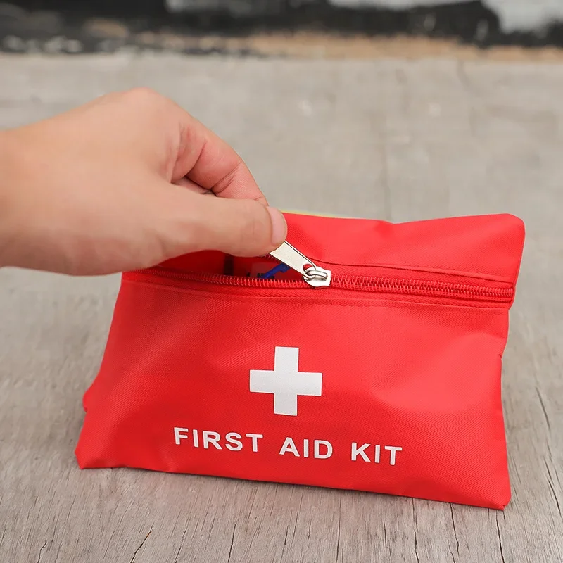 

First Aid Bag Outdoor Sports Camping Pill Bag Home mini Medical Emergency bag Survival First Aid Kit Bags 20x14cm