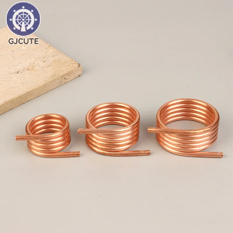 Support moteur RC cuivre robuste pour 380 540 550 775, posé à plat avec reflets métalliques
