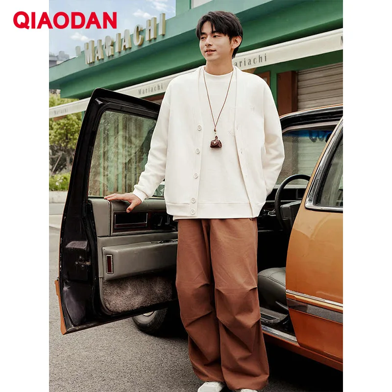 QIAODAN 남성 니트 가디건 캐주얼 긴팔 따뜻한 재킷 2025 겨울 편안한 패션 루즈 코트 탑스 아우터웨어 QXLWD3253047