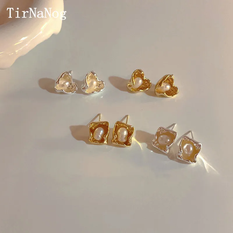 

2023 New Irregular Baroque Natural Freshwater Pearl Earrings Fashion Retro Heart-Shaped Earrings Women Jewelry Gifts