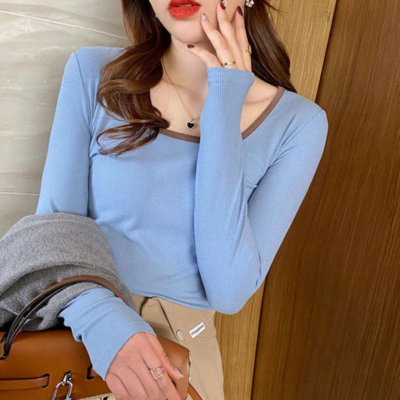 square collar blue