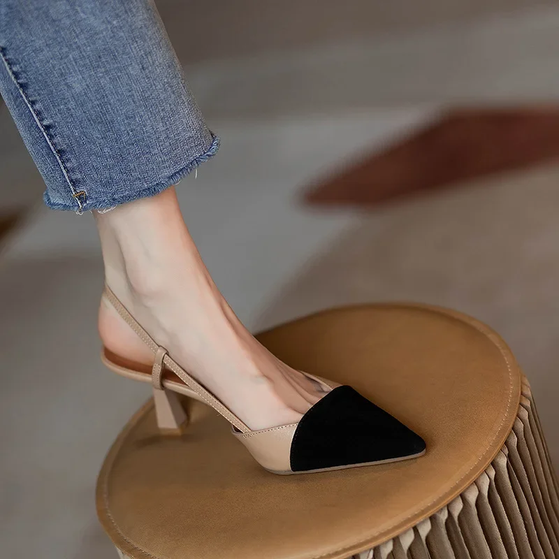 Damen-Sandalen mit hohem Absatz und Spitze