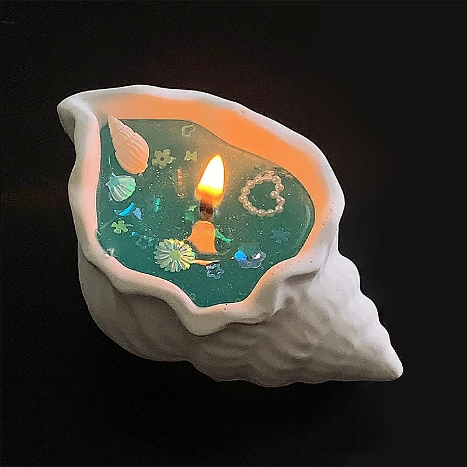 Ocean Candle Unique Romantic Handmade Conch Candle Smokeless Candle for Christmas Birthday Valentine's Day Bedroom Women