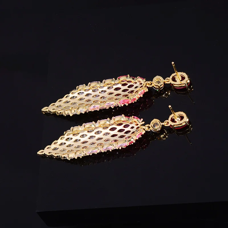 Color S925 Earrings Niche EuropeAn-American Style High-grade Long Pointy Earrings Light Luxury Temperament Party Earrings Women