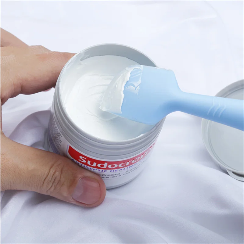 Baby Ointment Spatula Soft Silicone Brush Applicator Newborn Products Non-irritating Scraper Spatula With Suction Cups