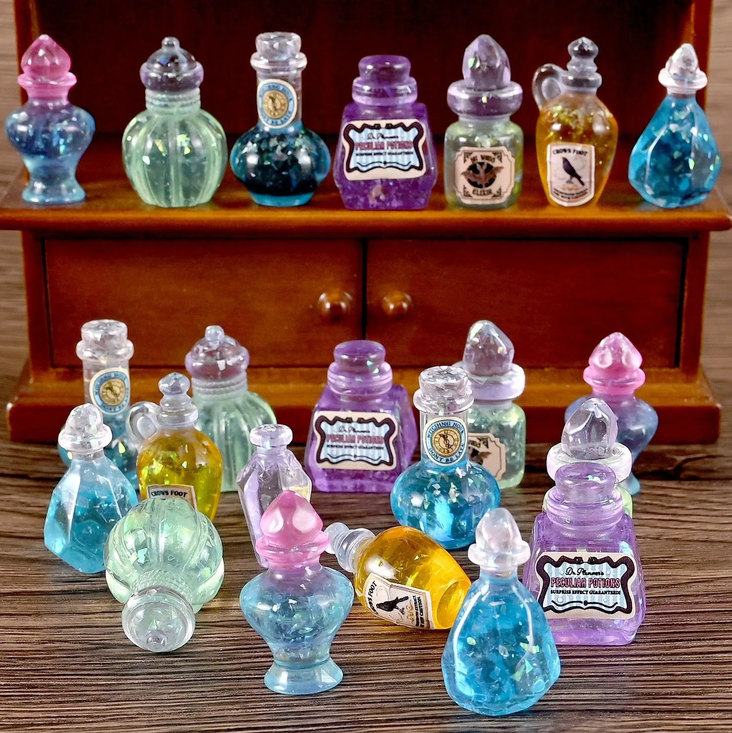 Dollhouse 1:12 Miniature Resin Cute Granules Retro Magic Potion Bottle Small Ornament 10pcs