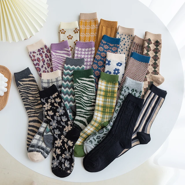 1 Pair Women Socks Spring Autumn Retro Style Men Couple Cotton Socks Flower Stripe Plaid Pattern Solid Colorful Socks EUR 37-43 1
