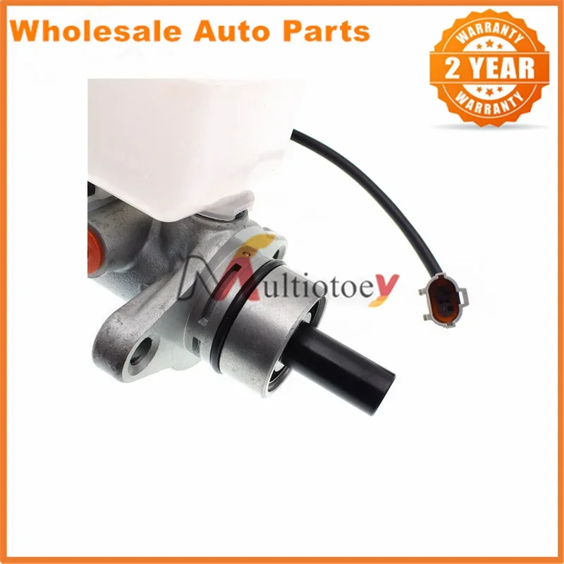 4625A201 MR475274 New Brake Master Cylinder For Mitsubishi Pajero Montero Shogun 3 III 2000-2006 MR204853, MB620532, 8619A016