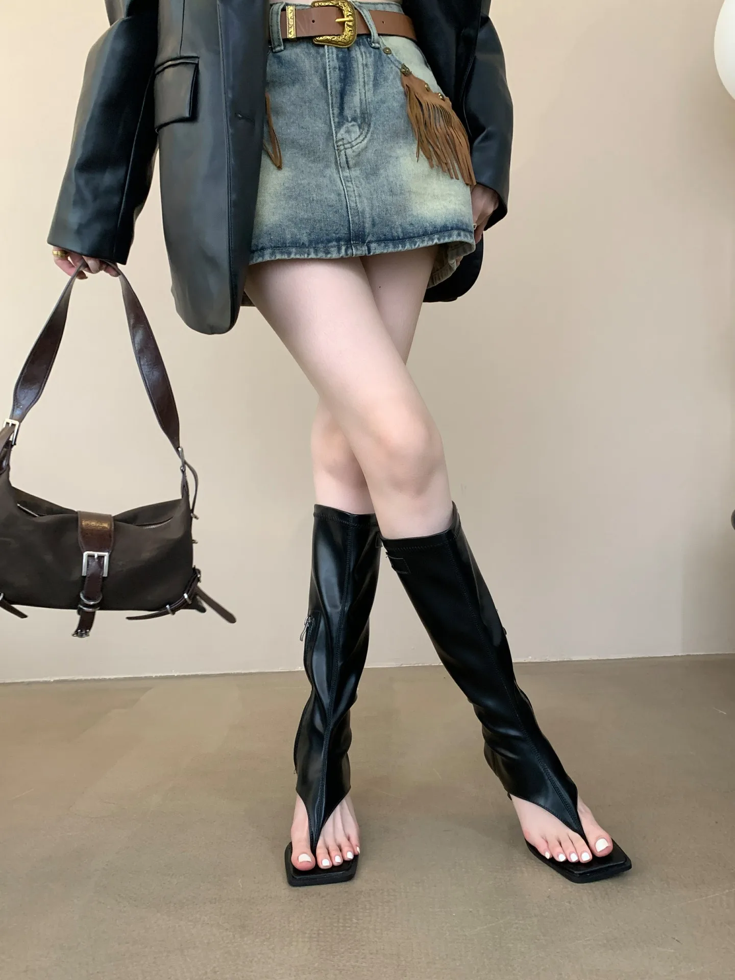 Aneikeh 2025 Sexy PU Square Head Clip Toe Sandals Boots Women's Thin Heel Side Zipper Sewing Chelsea Knee High Boots Party Ball