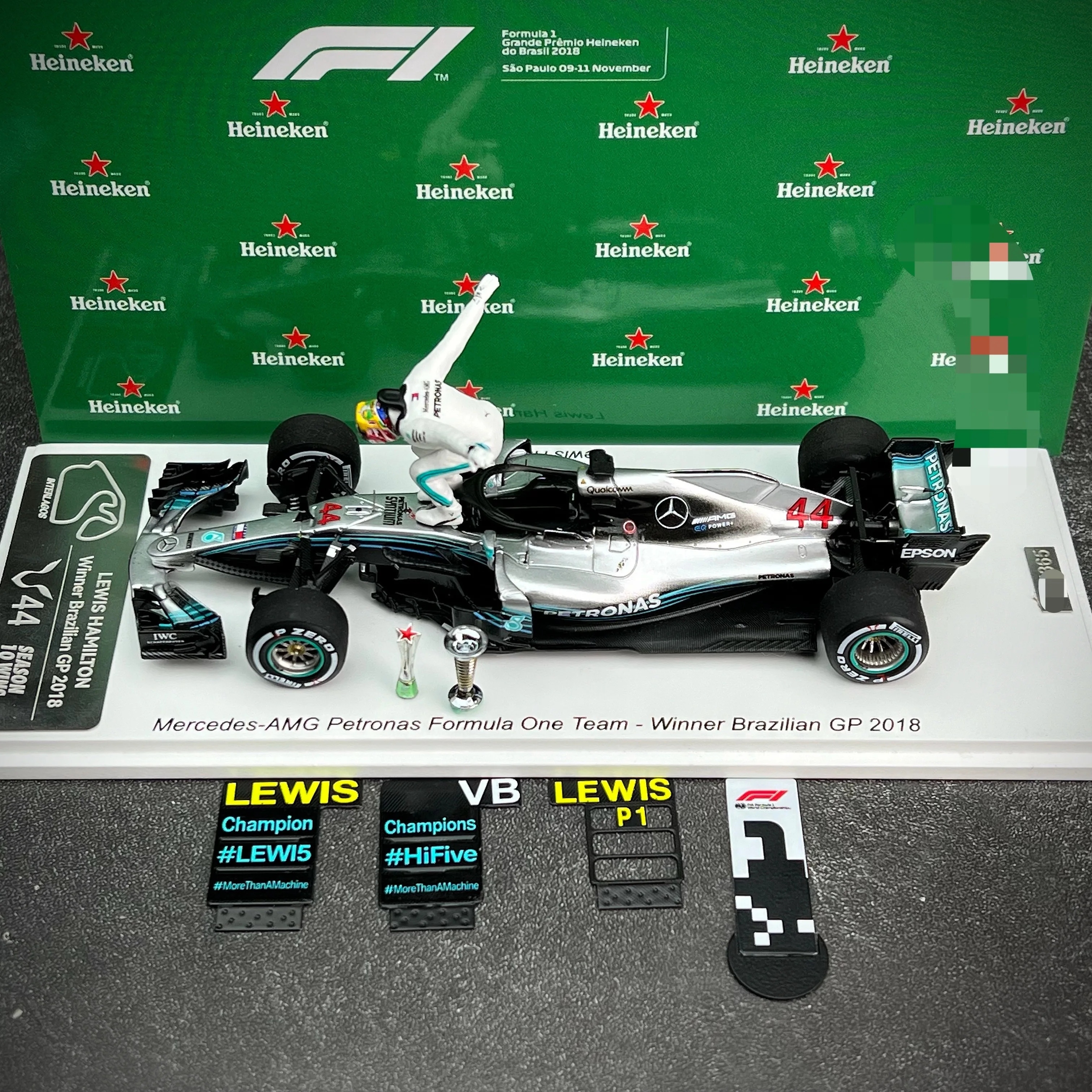1:43 Mercedes F1 W09 Hamilton Brazil Championship 44# Special