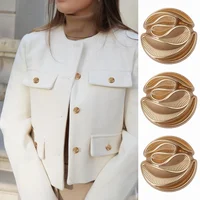 10 Pieces/set Striped Design Metal Buttons for Coats, Dresses and Jackets, Elegant and Simple Gold-coloured Decorative Buttons 1
