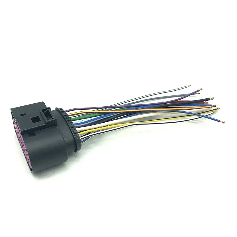 

Шлейф для ксеноновой фары для Audi Skoda Mondeo Golf 1J0973737