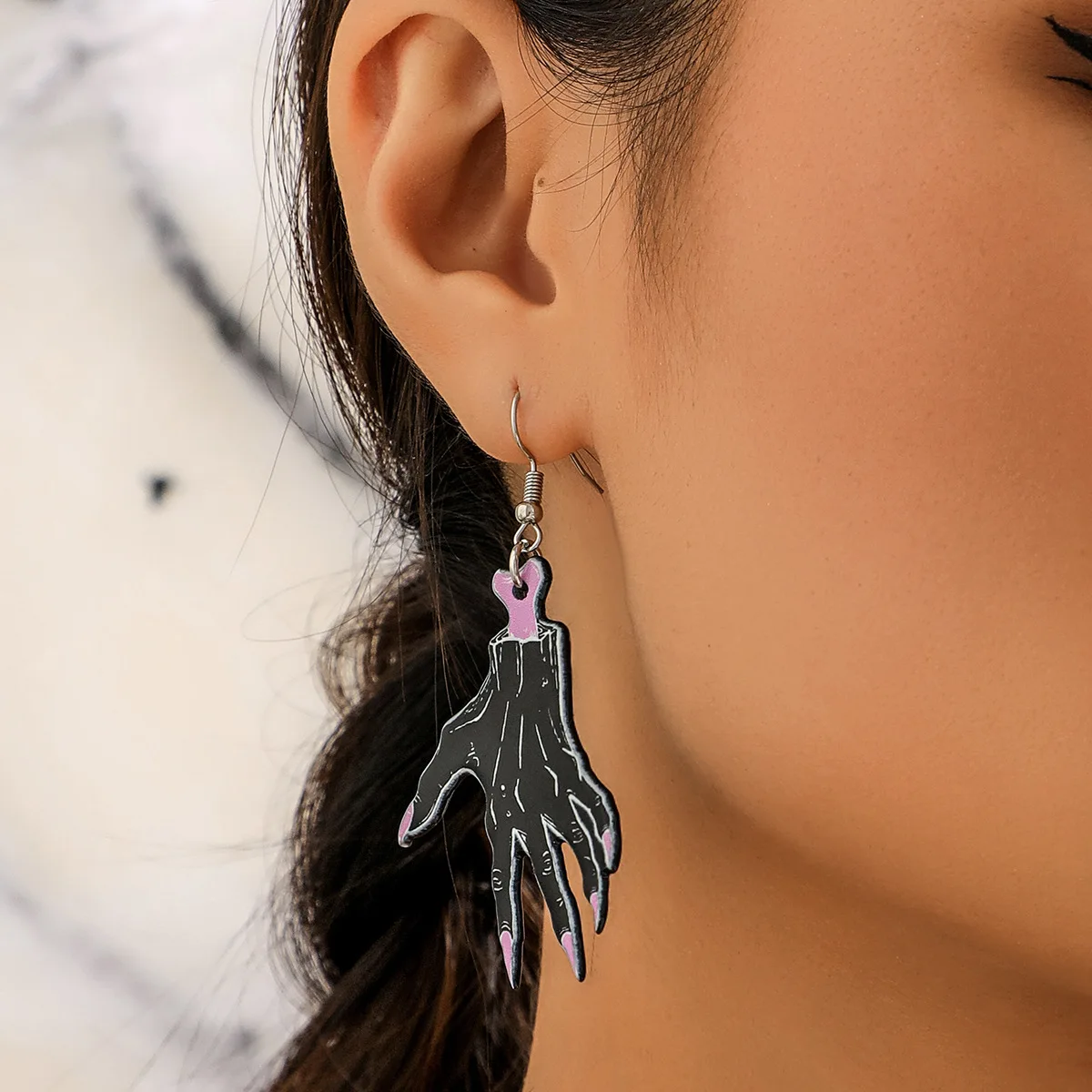 

Halloween Scary Finger Shape Acrylic Earrings