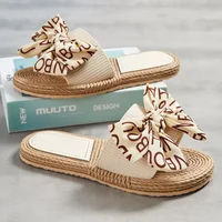 Female Summer Slippers Artificial Straw Sole Shoes Lady Summer Indoor Flat with Flip Flops Stitching Floral Women Slippers