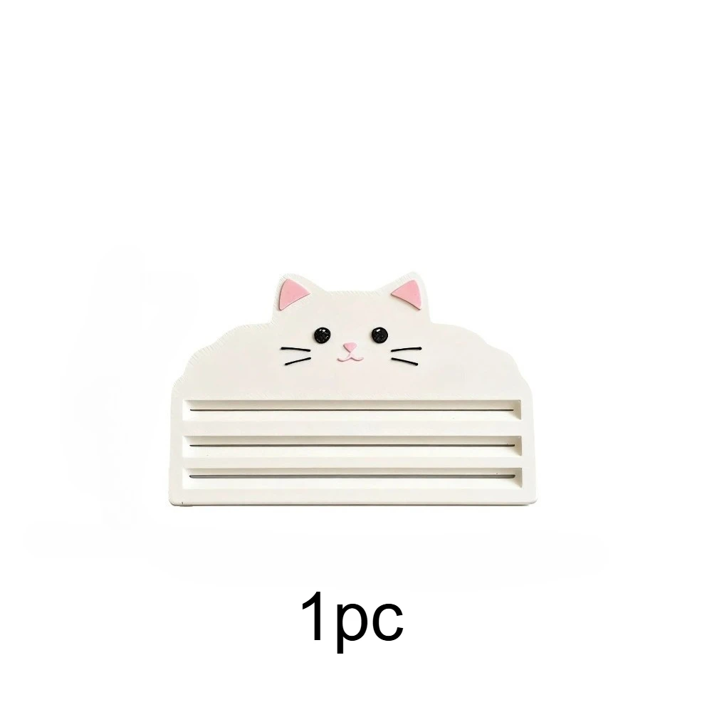 cat pattern white