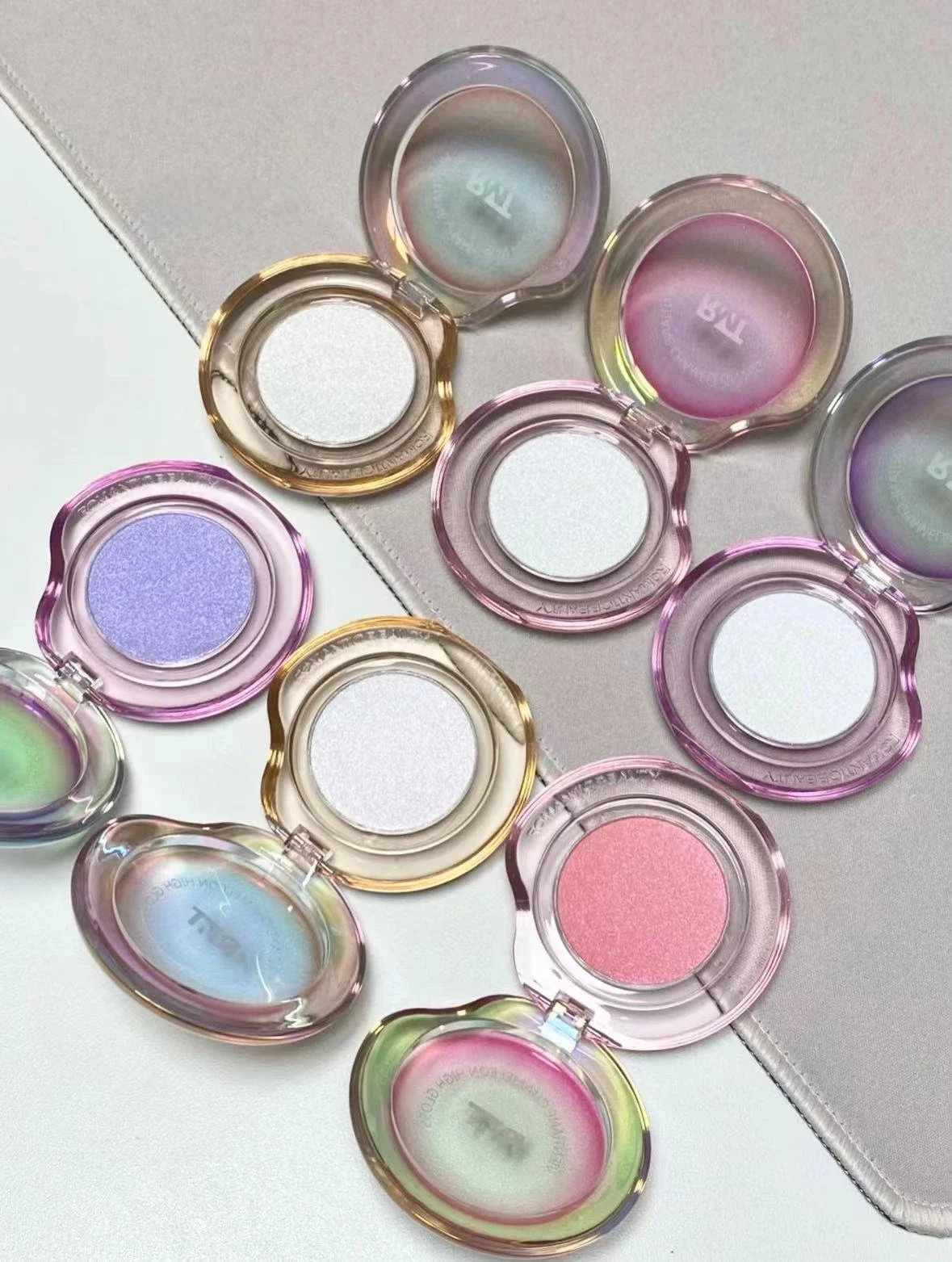 Makeup RMT high gloss chameleon highlight matte purple fine powder cream blusher shiny face brightening integrated plate