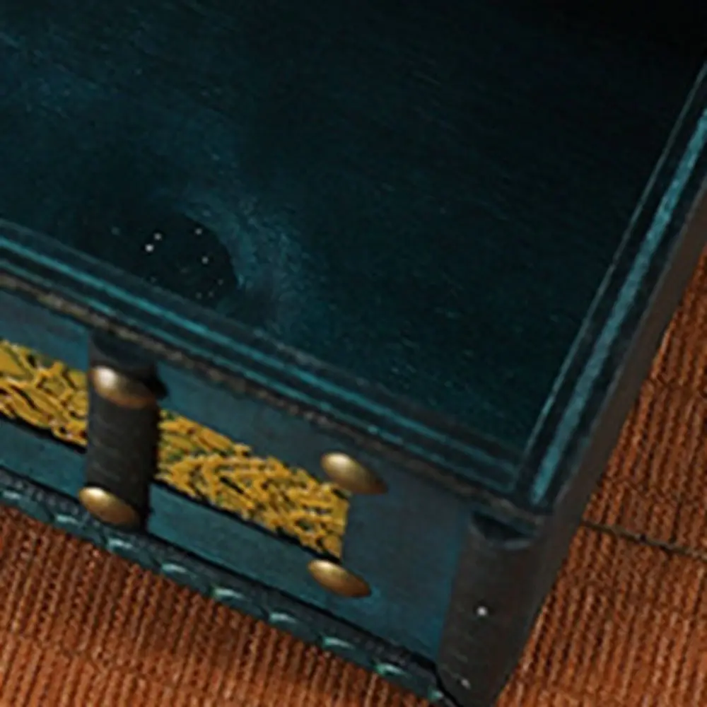 Antique Wooden Storage Box Wooden Carved Design Jewelry Keepsakes Box with Lid Antique Finish Organizers Case Wedding Gift