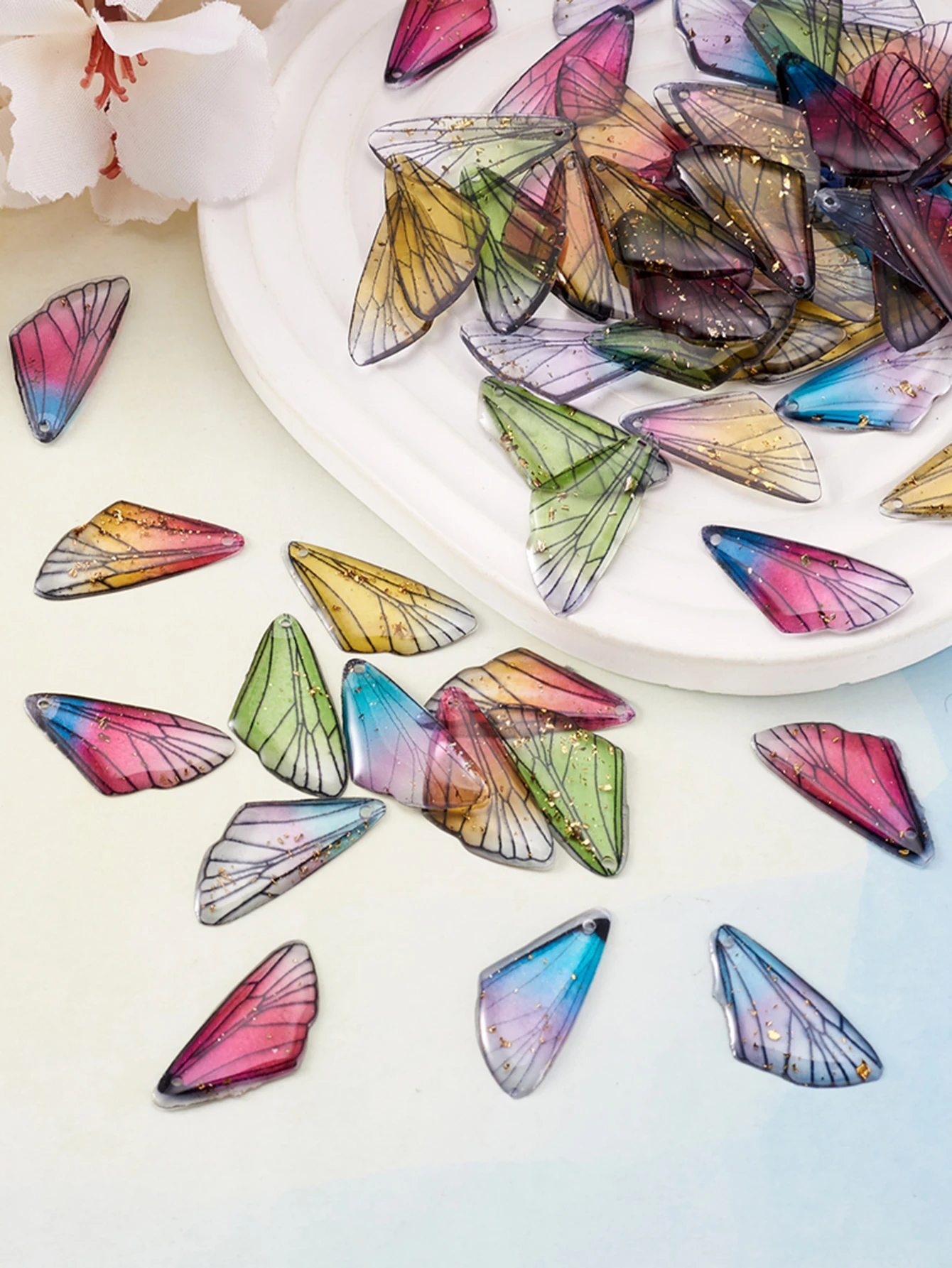 100Pcs Insects Wing Colored Transparent Resin Pendants with Gold Color Foil Charms for DIY Necklace Bracelet Jewelry Making