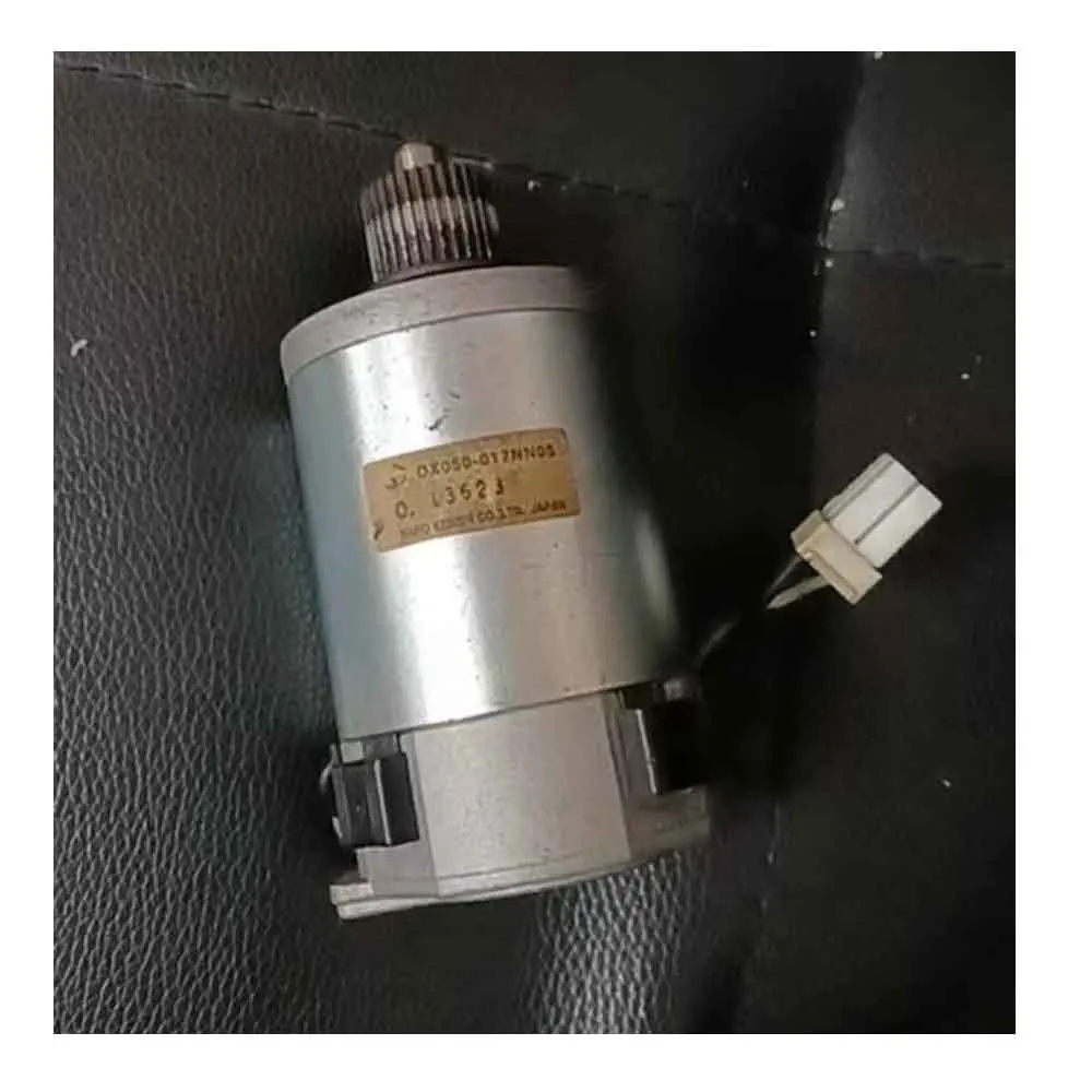 

Мотор для mutoh RJ900pro мотор для ременной головки б/у