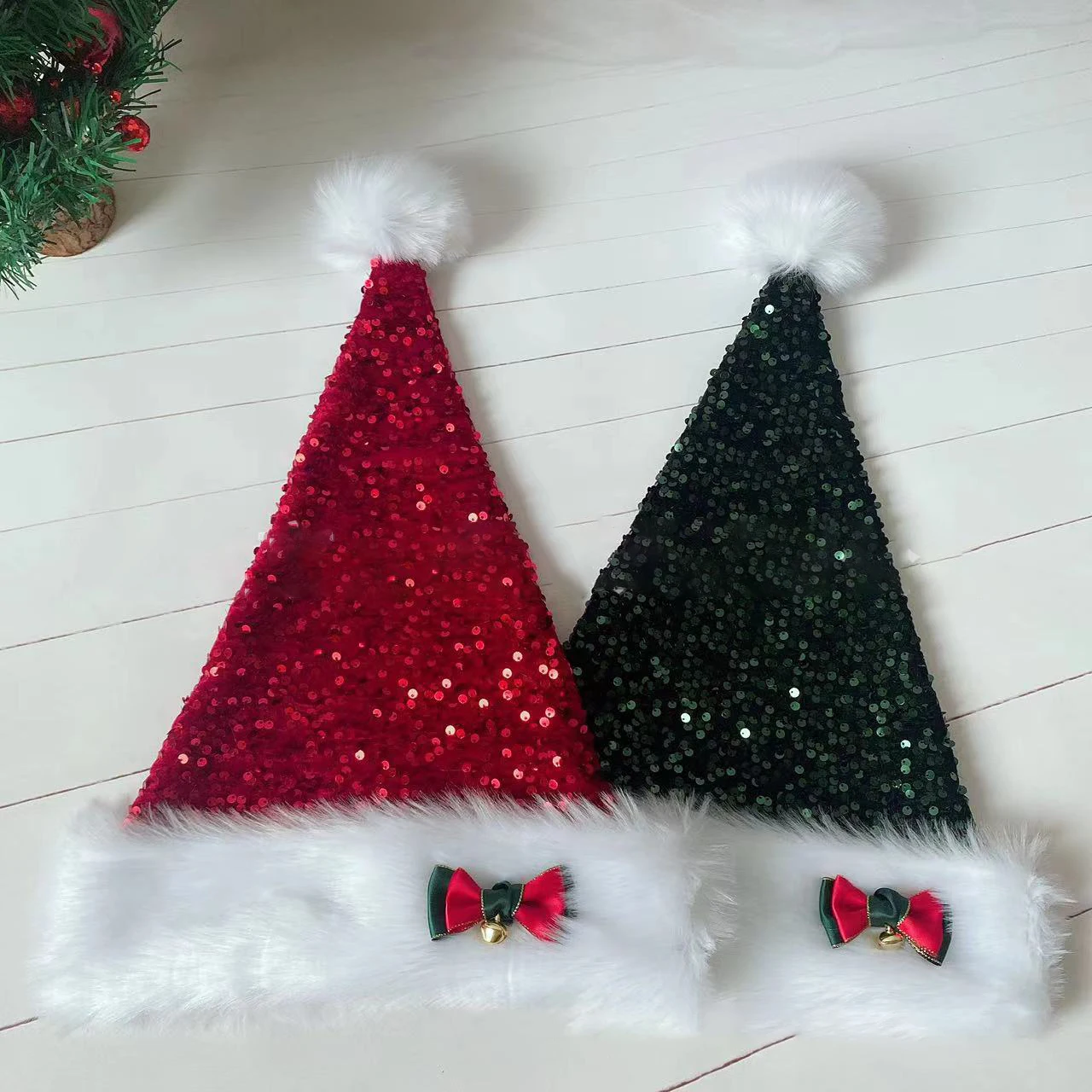 Men and Women Sequined Plush Christmas Hats Red and Green Navidad New Year Children's Gifts Christmas decorations Caps New
