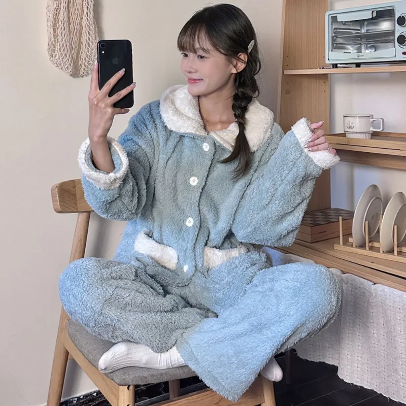 2024 New Chinese Style Coral Velvet Pajamas Women's Winter Flannel Ancient Style Sleepwear Plush Thickened Long Sleeved Homewear
