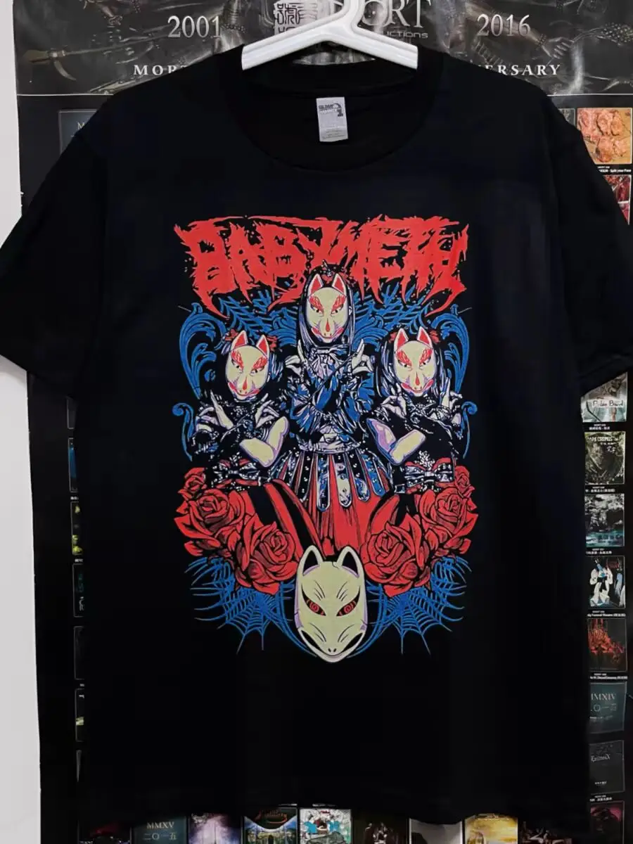 1円～ 訳あり BABYMETAL Tシャツ、E-girls 楓 缶バッジ 等 タレントグッズ