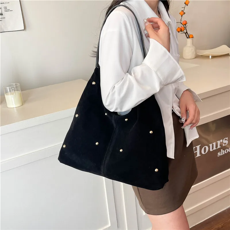 Sb16e650fa25b4aae949bb3cecc621c5fI.jpg