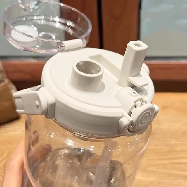 1.5/2Liter Sport Straw Water Bottle with Time Scale Plastic Summer Cold Juice Water Cup Large Capacity Portable Travel Bottles 4