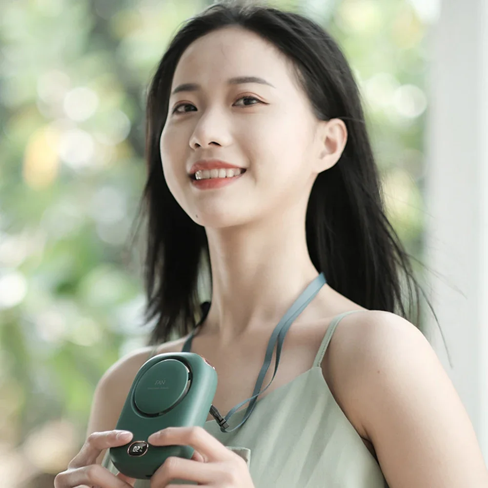 Slide image 359be0ed3de545d6b374080972288146