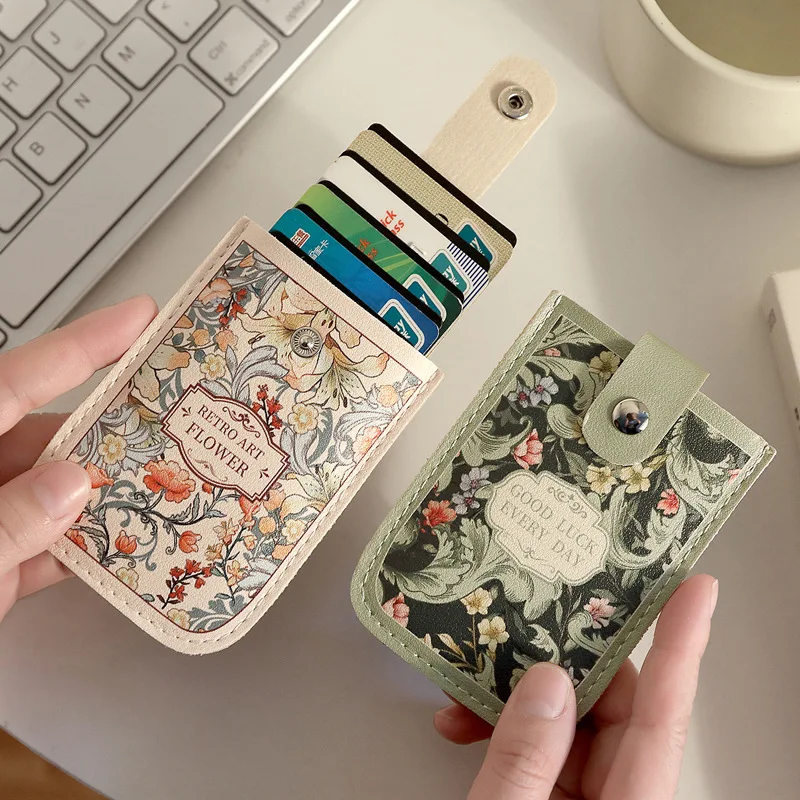 Vintage Oil Painting Pull Out Card Holder One Piece Women's Compact Ultra Thin Mini Cartoon New Style Niche Design Card Case Bag