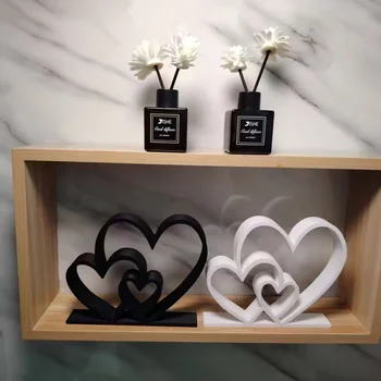 Heart-to-Heart Love Statue 1